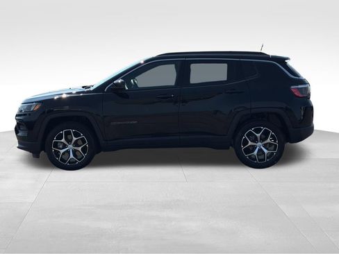 Used 2024 Jeep Compass Limited AWD/4WD image 23