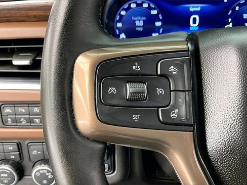 Used 2024 Chevrolet Tahoe High Country image 18