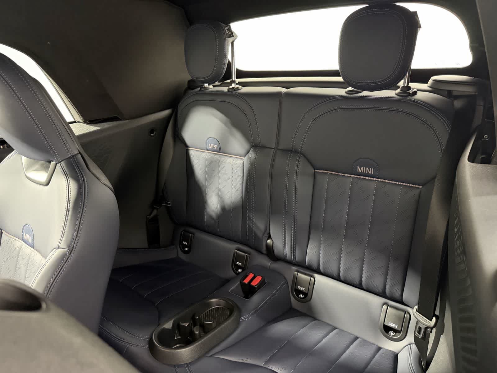 Used 2026 MINI Cooper S FWD image 11