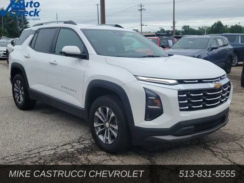 Used 2025 Chevrolet Equinox LT w/ Convenience Package II FWD image 7