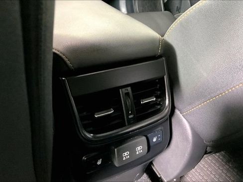 Used 2022 Subaru Outback Wilderness image 34