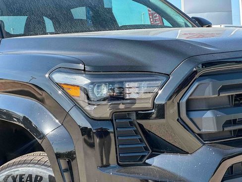 New 2026 Toyota Tacoma SR5 image 3