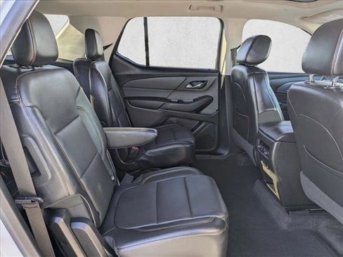 Used 2018 Chevrolet Traverse Premier w/ Driver Confidence II Package image 22