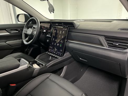 Certified 2026 GMC Terrain Denali image 65