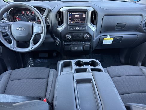New 2026 Chevrolet Silverado 1500 Custom Trail Boss w/ LPO, Dark Essentials Package AWD/4WD image 25