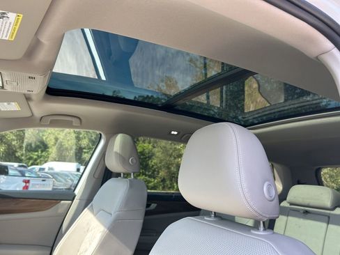 New 2026 Volkswagen Atlas SE image 22