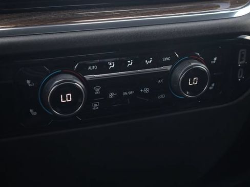 Used 2024 Chevrolet Silverado 1500 LT AWD/4WD image 19