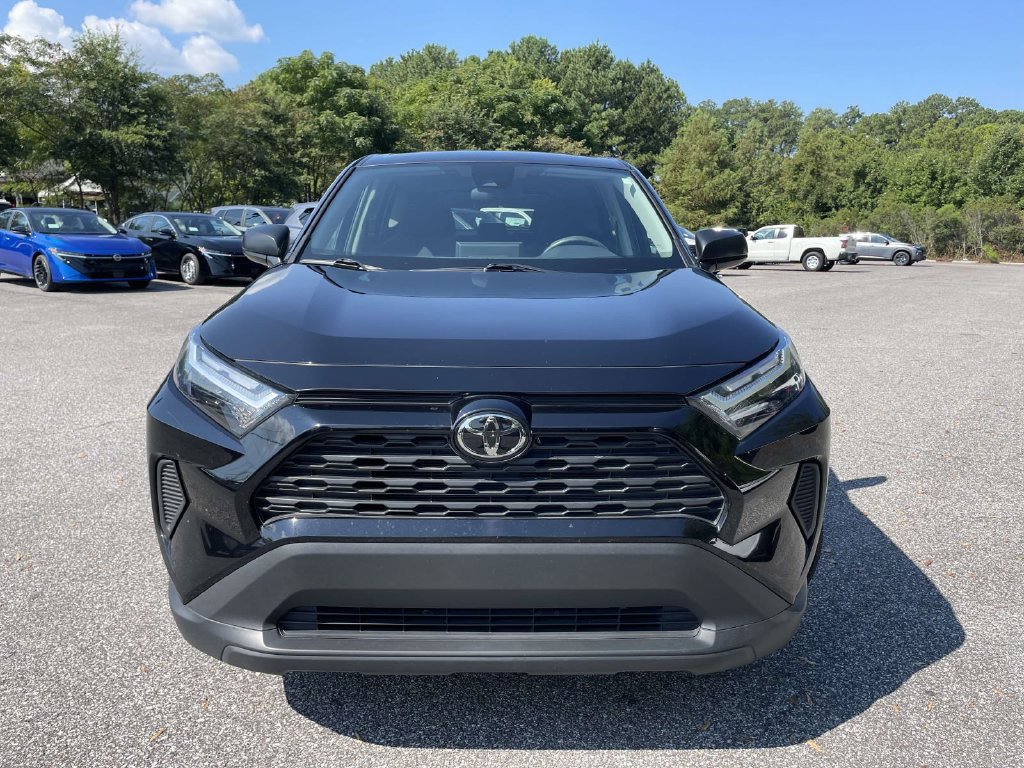 Used 2025 Toyota RAV4 LE FWD image 8