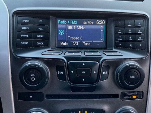 Used 2012 Ford Explorer Base 4WD w/ Class III Trailer Tow Pkg image 22