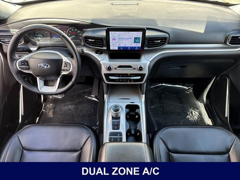 Used 2022 Ford Explorer XLT w/ Equipment Group 202A RWD image 15