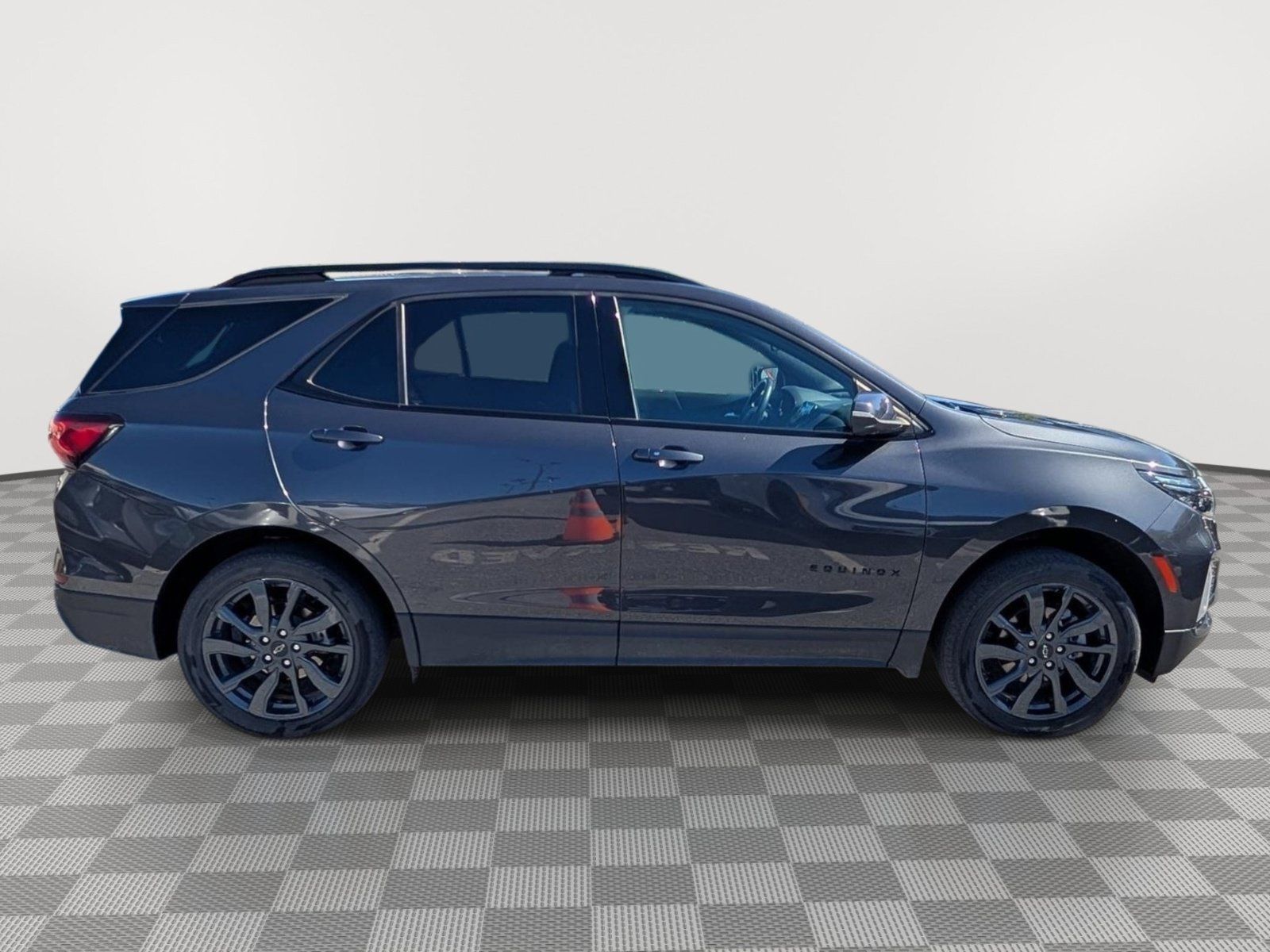 Used 2023 Chevrolet Equinox RS AWD/4WD image 6