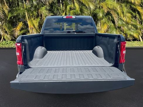 Used 2025 RAM 1500 Big Horn AWD/4WD image 25