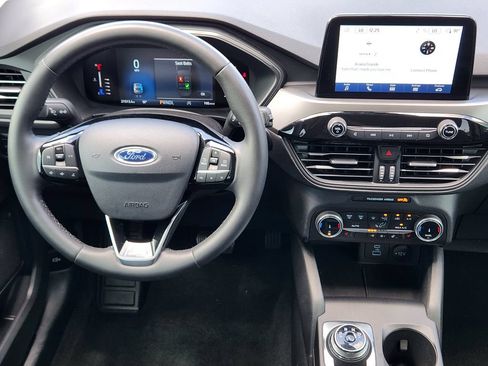 Used 2023 Ford Escape Active w/ Cold Weather Package FWD image 26