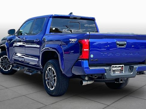 Used 2024 Toyota Tacoma TRD Sport w/ TRD Sport Upgrade Package AWD/4WD image 12