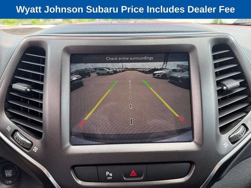 Used 2020 Jeep Cherokee Trailhawk w/ Cold Weather Group AWD/4WD image 29
