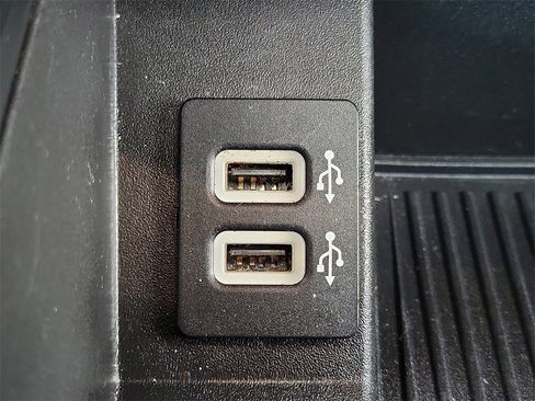 Used 2019 Ford F150 XLT w/ Equipment Group 302A Luxury image 31