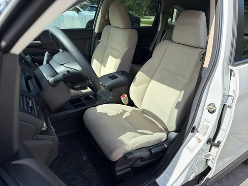 Used 2016 Honda CR-V LX image 28