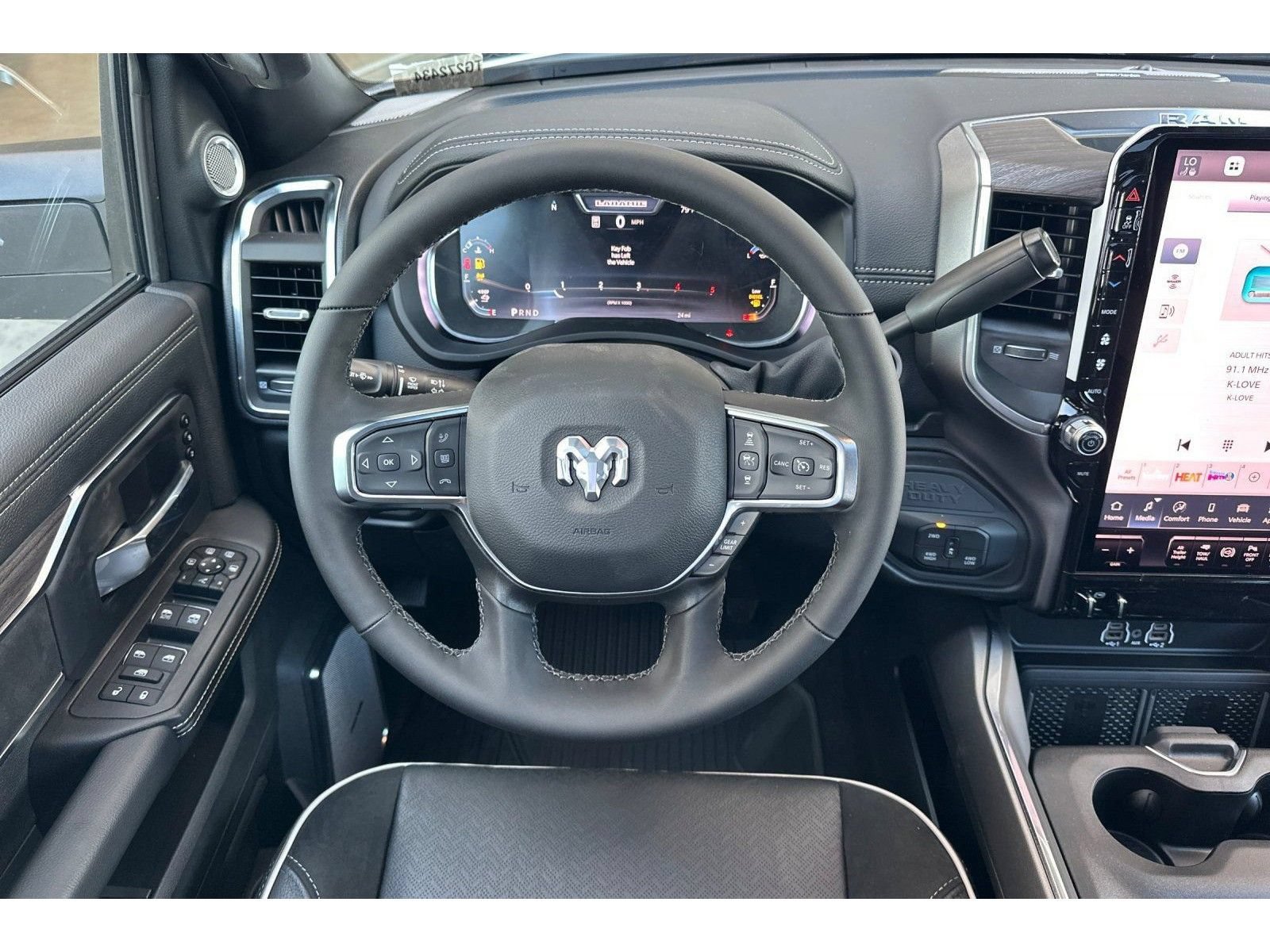 New 2026 RAM 3500 Laramie AWD/4WD image 15