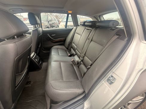 Used 2008 BMW 328i Wagon image 11