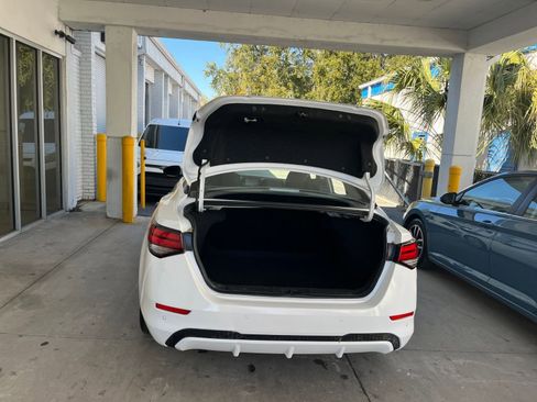 Used 2025 Nissan Sentra S image 29