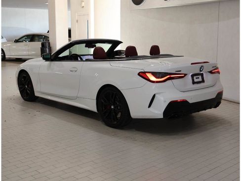 Certified 2024 BMW 440i xDrive Convertible w/ Premium Package AWD/4WD image 8
