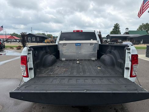 Used 2023 RAM 3500 Big Horn w/ Level 1 Equipment Group AWD/4WD image 16