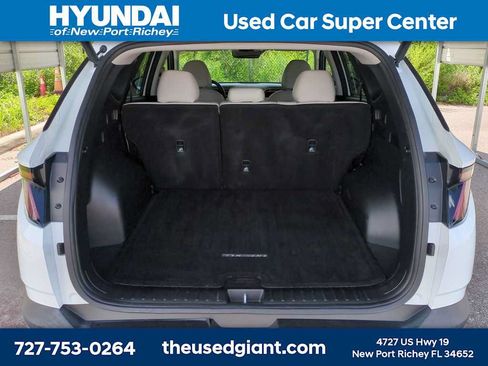 Used 2022 Hyundai Tucson SEL w/ Convenience + Premium Package AWD/4WD image 12