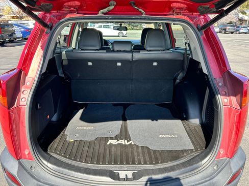 Used 2014 Toyota RAV4 Limited image 25