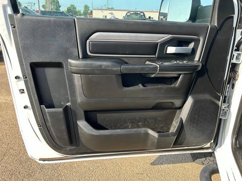 Used 2019 RAM 3500 Tradesman AWD/4WD image 8