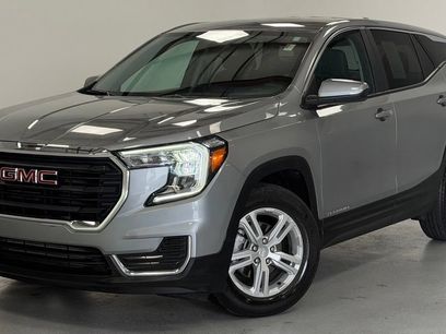Used 2024 GMC Terrain SLE
