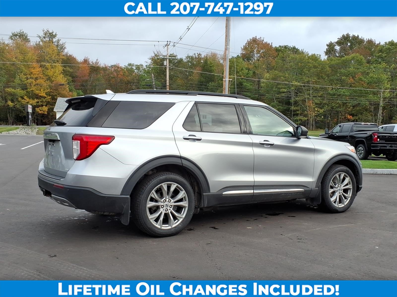 Used 2020 Ford Explorer XLT w/ Equipment Group 202A AWD/4WD image 5