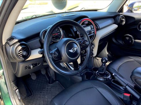 Used 2014 MINI Cooper 2-Door Hardtop image 17