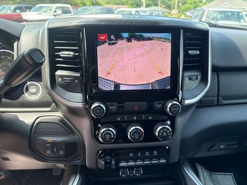 New 2026 RAM 2500 Big Horn AWD/4WD image 13