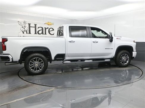 New 2026 Chevrolet Silverado 2500 LT w/ Z71 Chrome Sport Edition image 15