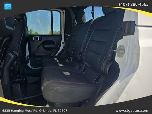 Used 2021 Jeep Gladiator Rubicon w/ LED Lighting Group AWD/4WD image 17