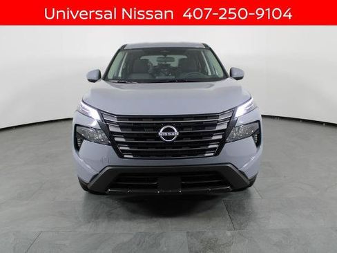 Certified 2026 Nissan Rogue SV FWD image 10