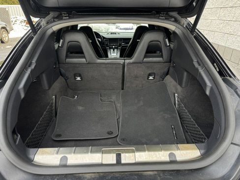 Used 2016 Porsche Panamera 4S image 8
