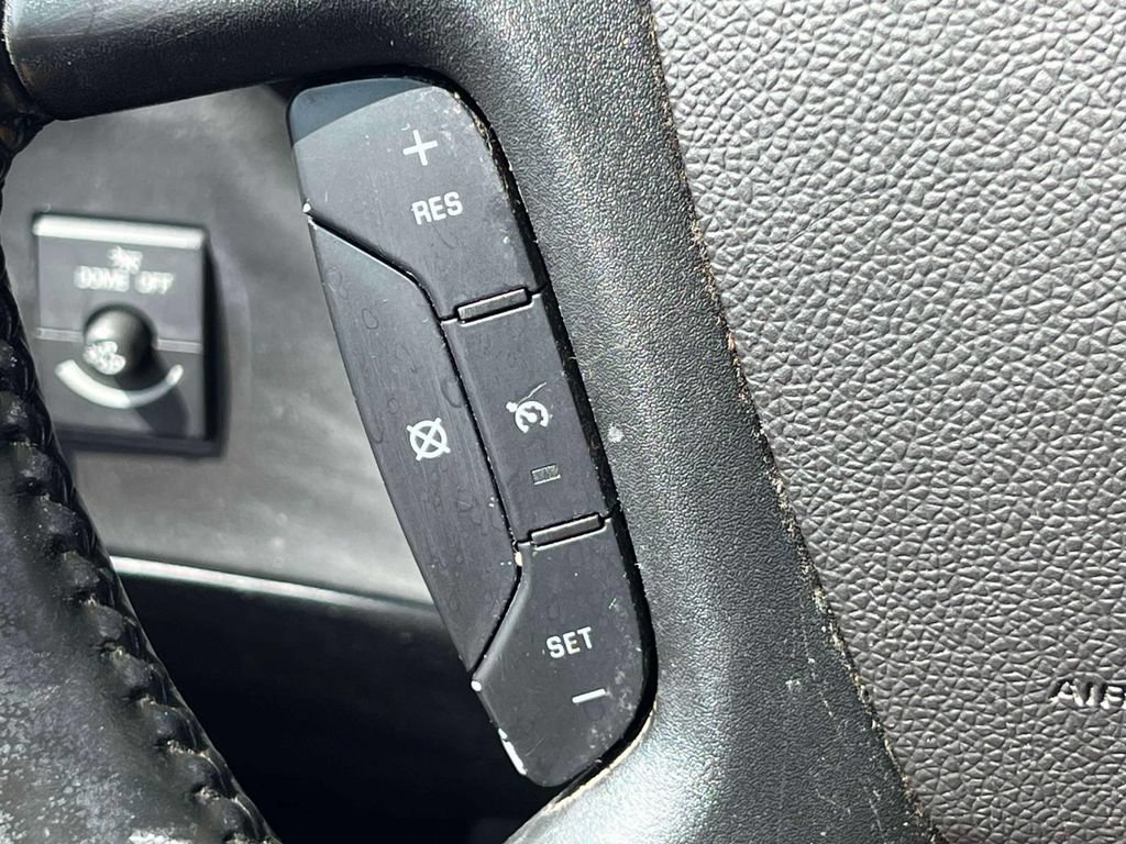 Used 2022 Chevrolet Express 2500 w/ Driver Convenience Package RWD image 18