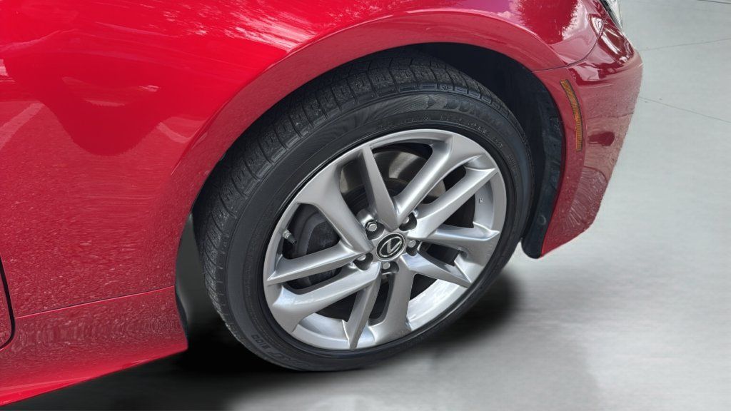 Used 2019 Lexus RC 300 RWD image 39