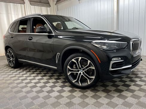Used 2019 BMW X5 xDrive40i w/ Premium Package 2 AWD/4WD image 49