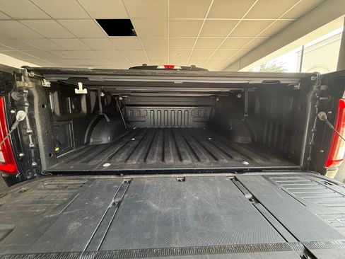 Used 2022 Ford F150 Lariat w/ Equipment Group 502A High AWD/4WD image 31