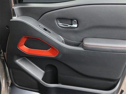 Used 2023 Nissan Frontier PRO-4X w/ Pro Convenience Package image 29