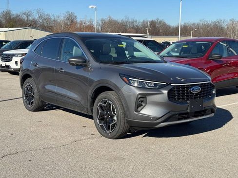 New 2026 Ford Escape Platinum w/ Premium Technology Package image 2