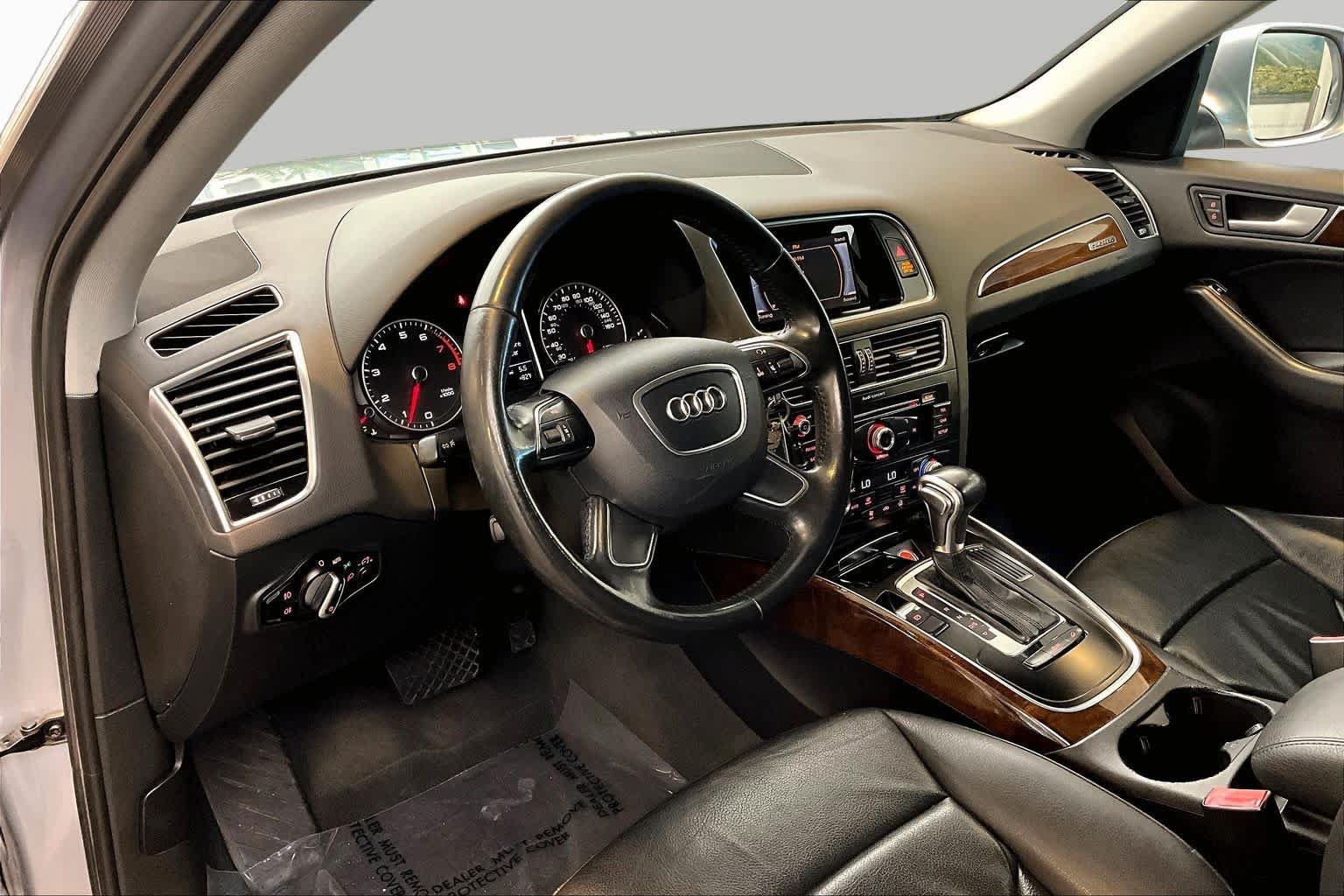 Used 2015 Audi Q5 2.0T Premium AWD/4WD image 16