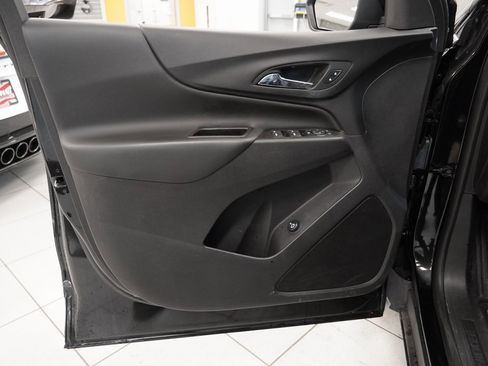 Certified 2024 Chevrolet Equinox LT image 18