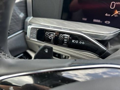 Used 2025 Cadillac Escalade IQ Sport 1 w/ Smart Trailering package AWD/4WD image 66