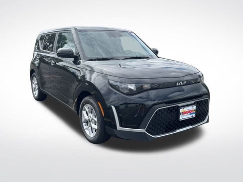New 2025 Kia Soul S image 7