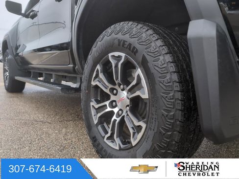 Used 2024 GMC Canyon AT4 image 7