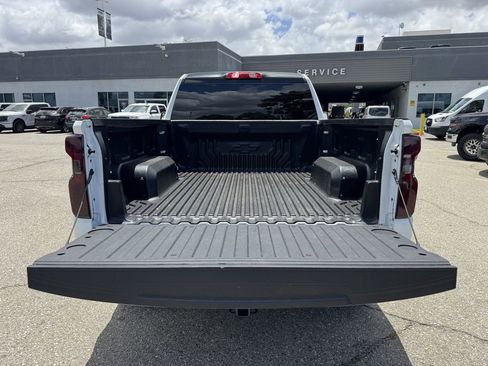 Used 2026 Chevrolet Silverado 1500 W/T w/ WT Value Package RWD image 9