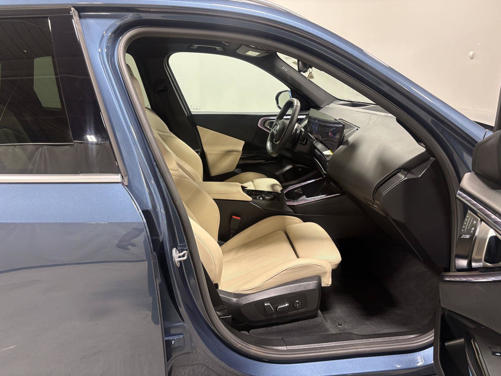 Used 2026 BMW X3 xDrive30i AWD/4WD image 8